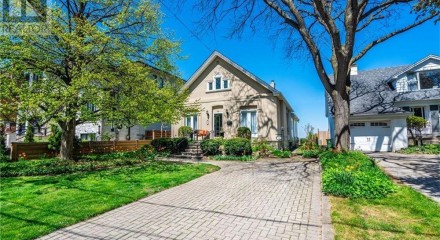 Residential - Single Family Home - Hamilton, Canada - Canada