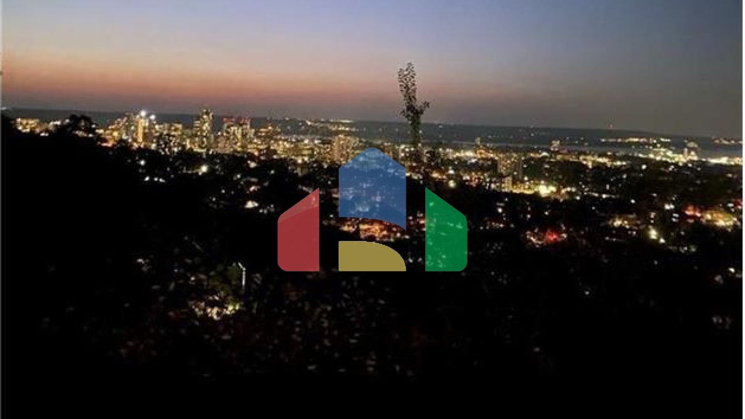 Residential - Single Family Home - Hamilton, Canada - Canada