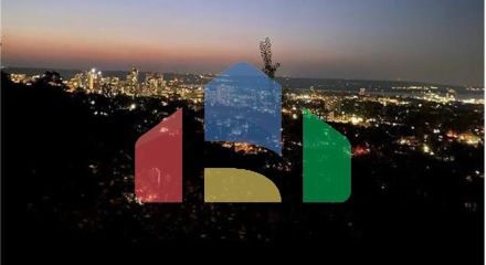 Residential - Single Family Home - Hamilton, Canada - Canada