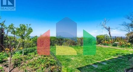 Residential - Single Family Home - Hamilton, Canada - Canada