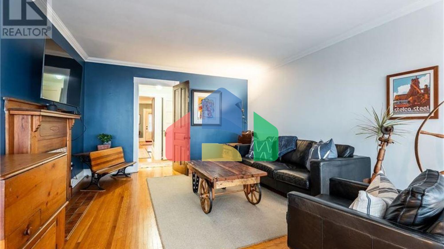 Residential - Single Family Home - Hamilton, Canada - Canada