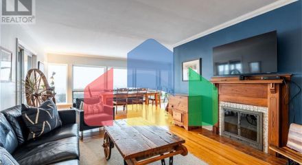 Residential - Single Family Home - Hamilton, Canada - Canada