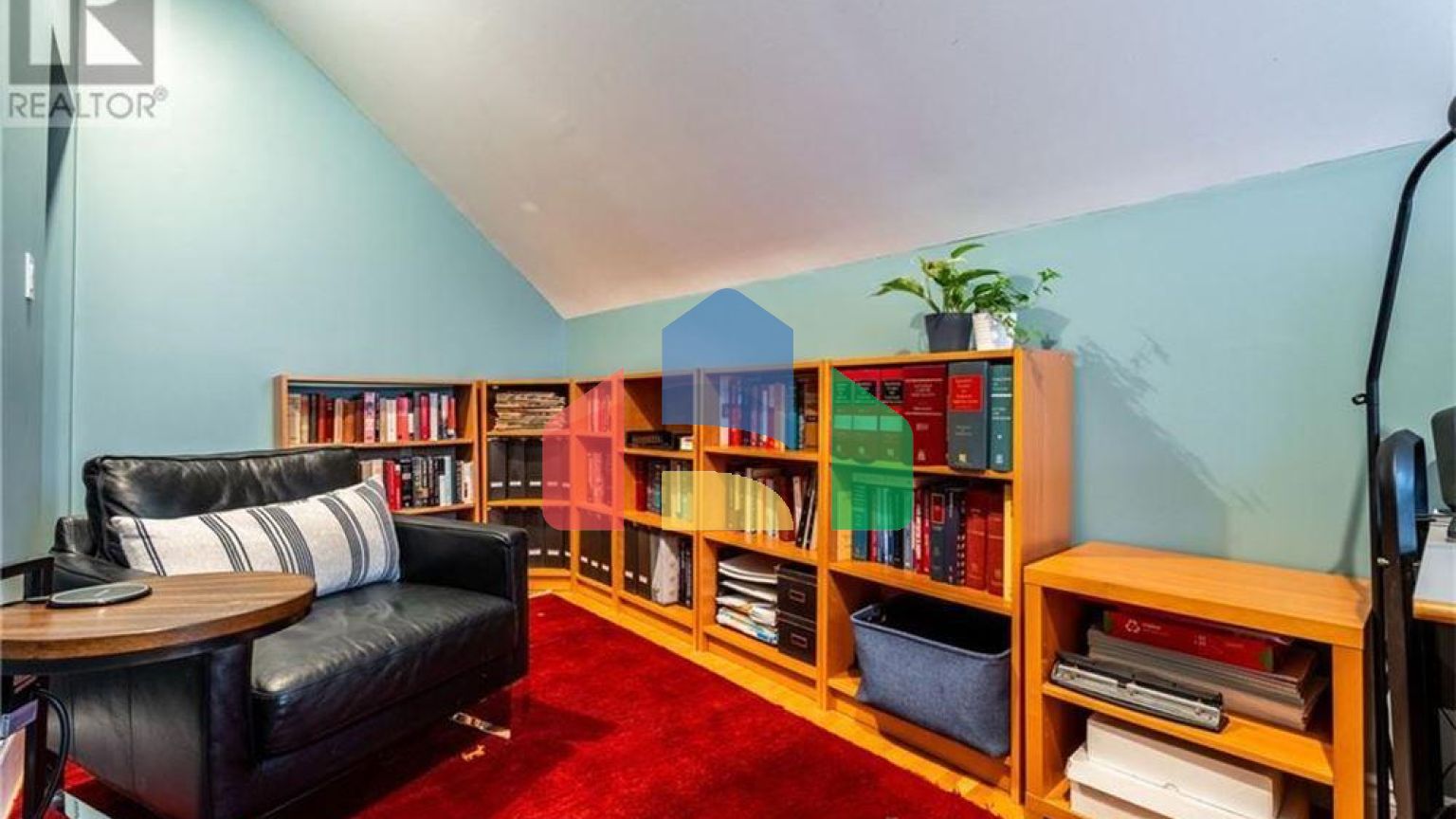 Residential - Single Family Home - Hamilton, Canada - Canada