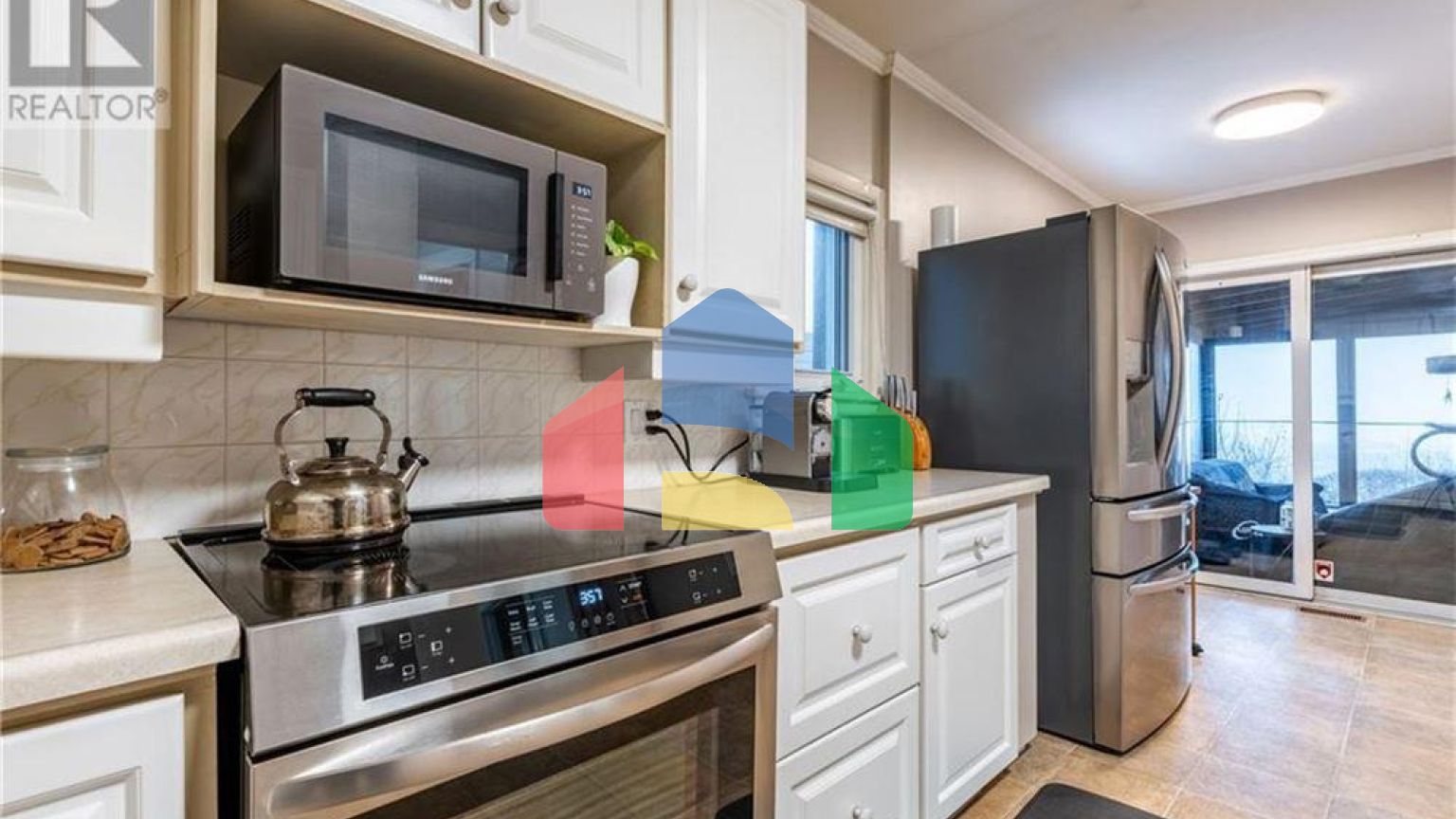 Residential - Single Family Home - Hamilton, Canada - Canada