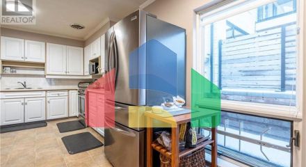 Residential - Single Family Home - Hamilton, Canada - Canada