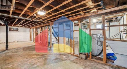 Residential - Single Family Home - Hamilton, Canada - Canada