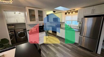 Residential - Single Family Home - Hinton, Canada - Canada
