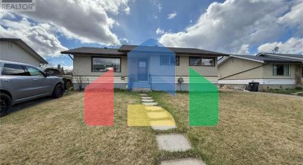 Residential - Single Family Home - Hinton, Canada - Canada