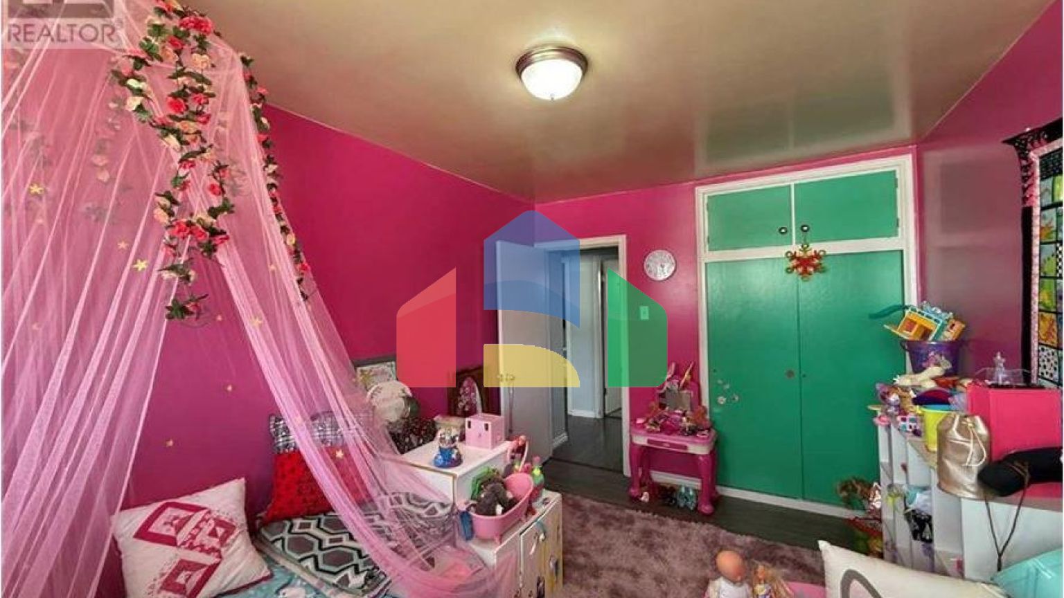 Residential - Single Family Home - Hinton, Canada - Canada