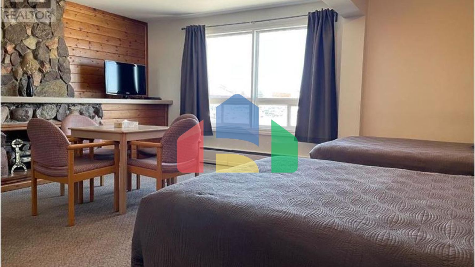 Commercial - Commercial/Retail - Hinton, Canada - Canada