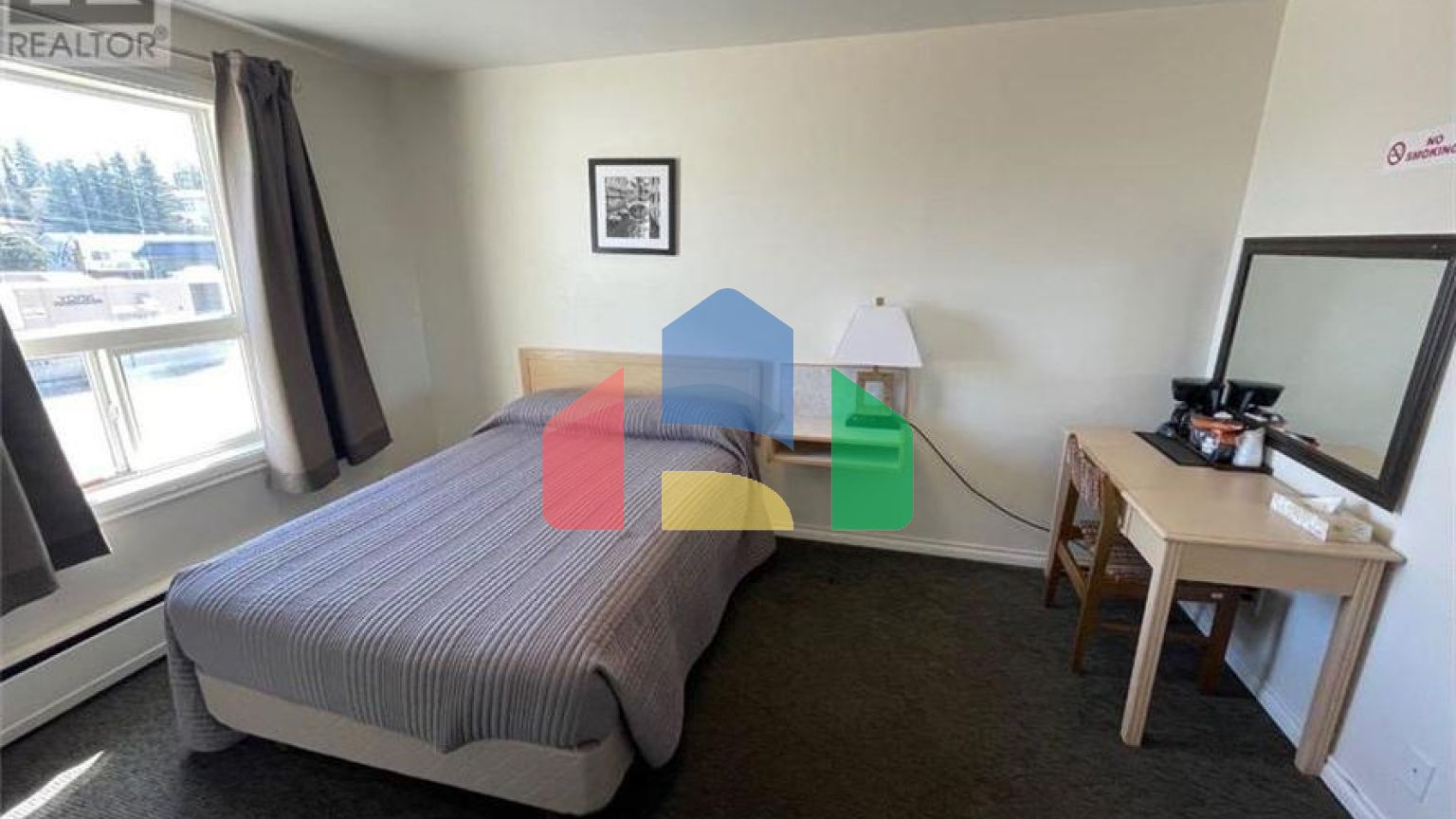 Commercial - Commercial/Retail - Hinton, Canada - Canada