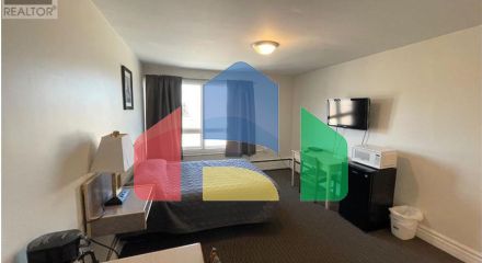 Commercial - Commercial/Retail - Hinton, Canada - Canada