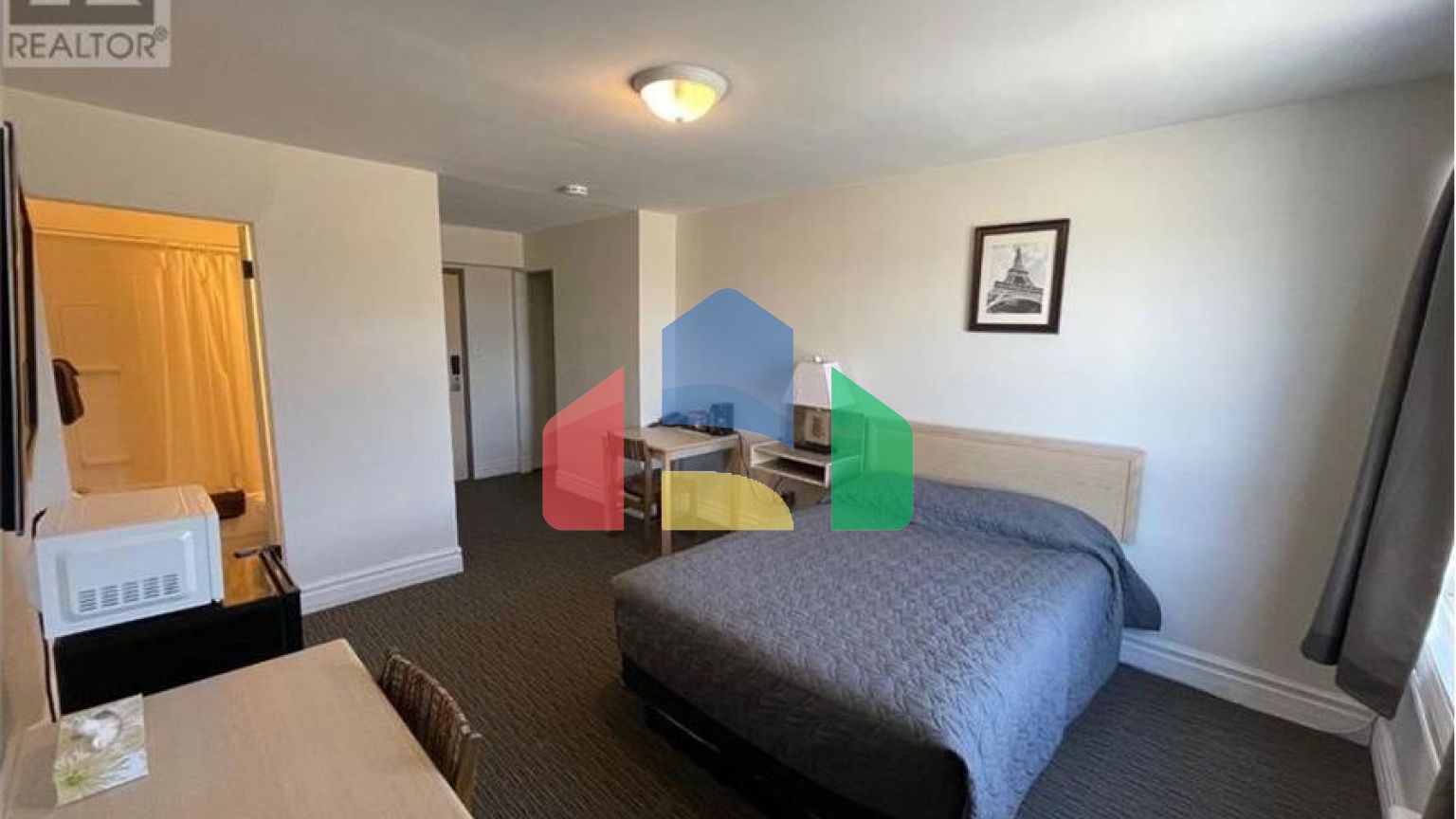 Commercial - Commercial/Retail - Hinton, Canada - Canada