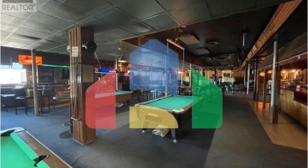 Commercial - Commercial/Retail - Hinton, Canada - Canada