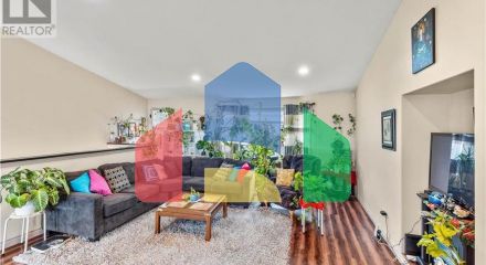 Residential - Single Family Home - Kamloops, Canada - Canada