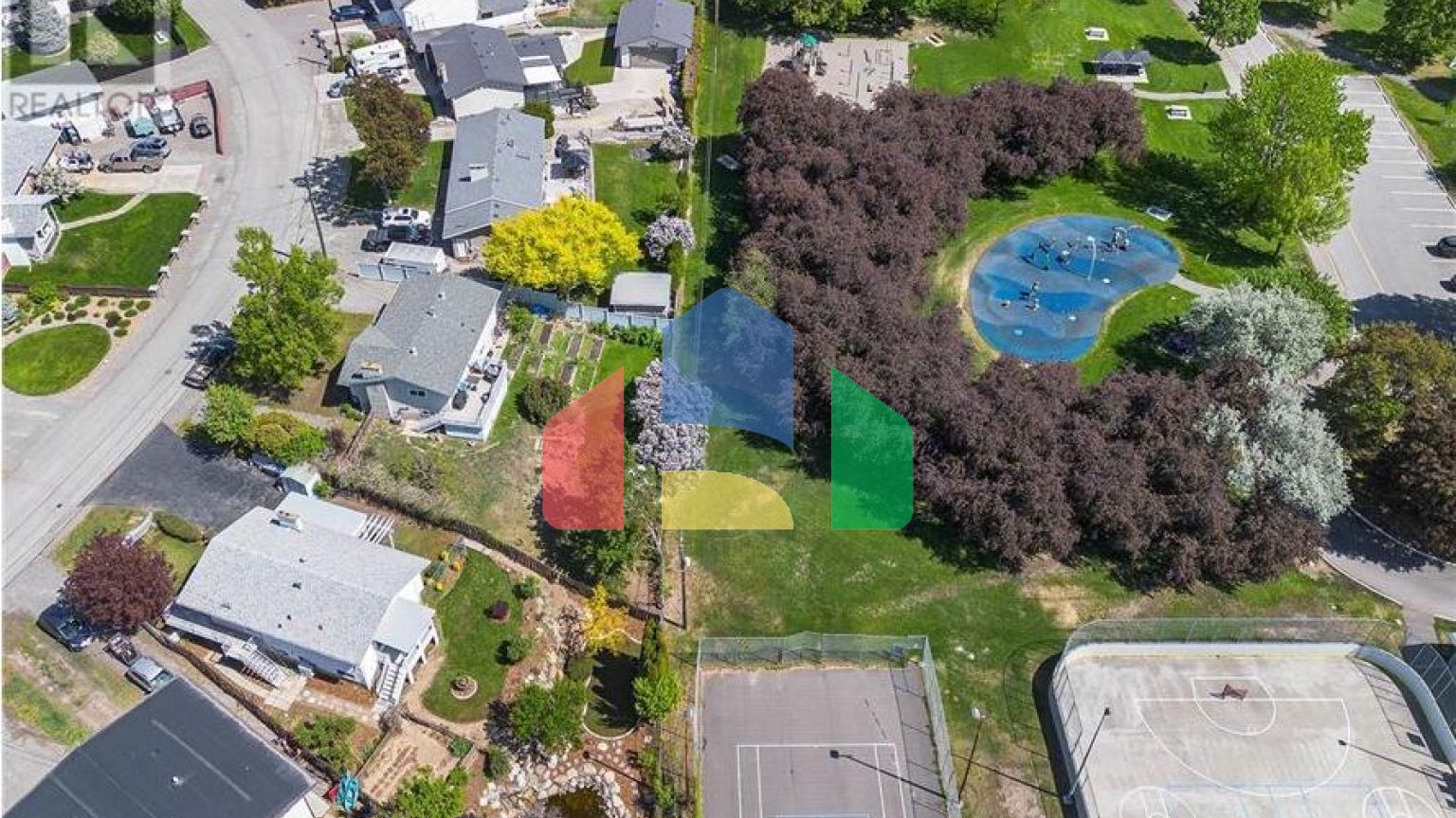 Residential - Single Family Home - Kamloops, Canada - Canada