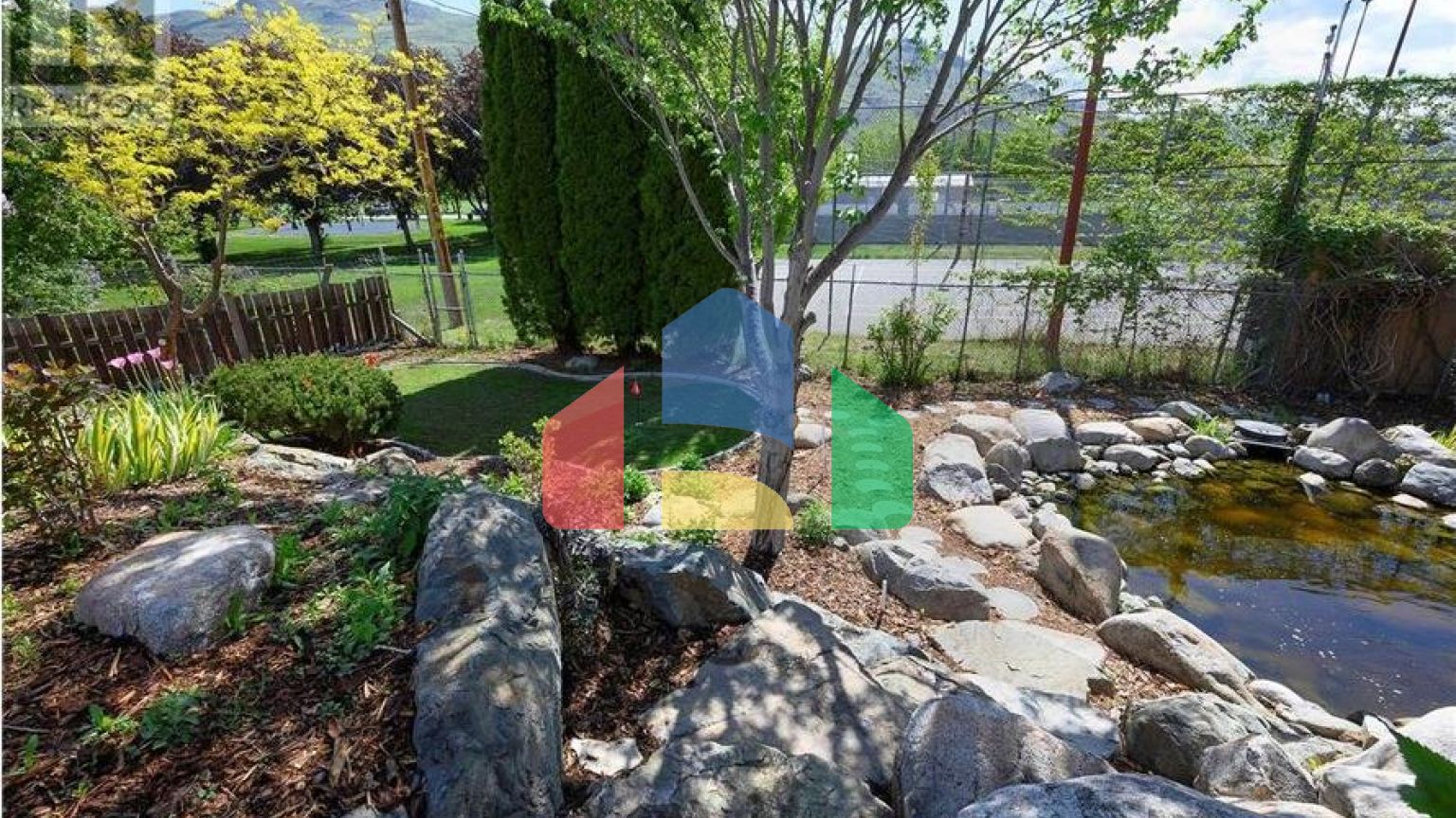 Residential - Single Family Home - Kamloops, Canada - Canada