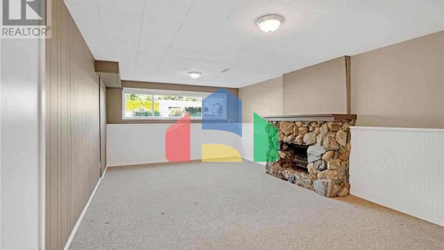 Residential - Single Family Home - Kamloops, Canada - Canada