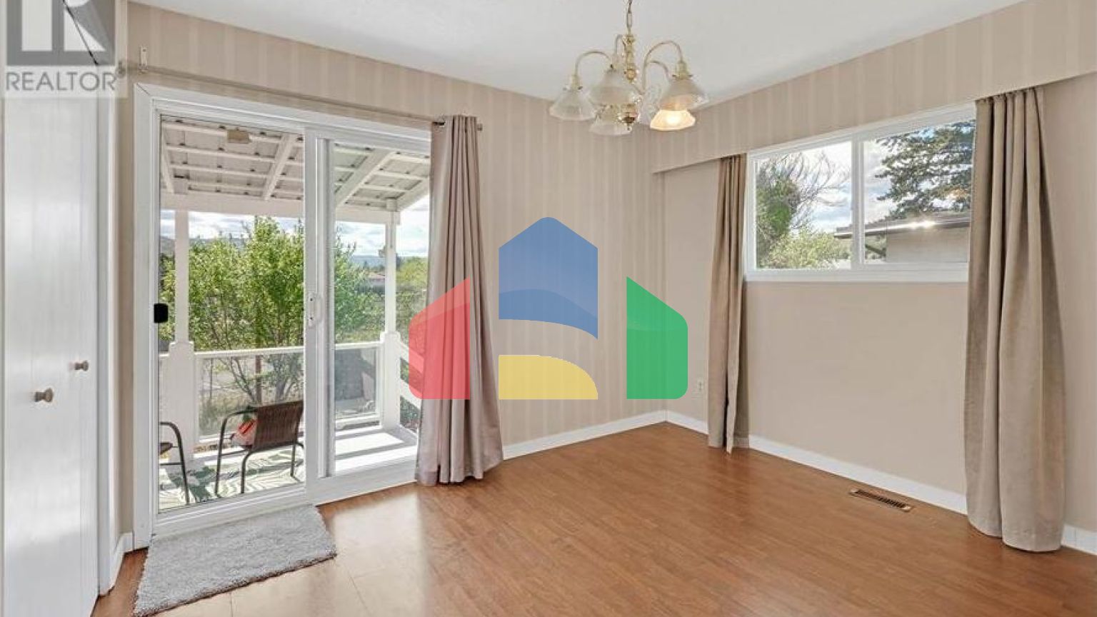 Residential - Single Family Home - Kamloops, Canada - Canada