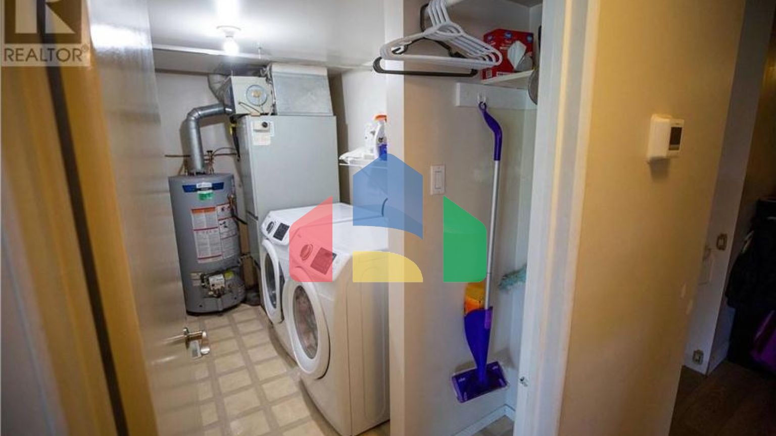 Residential - Condo/Apartment - Kamloops, Canada - Canada