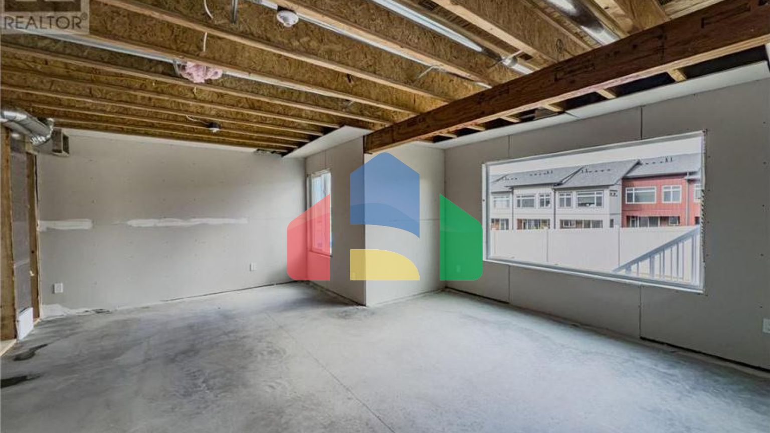 Residential - Single Family Home - Kamloops, Canada - Canada