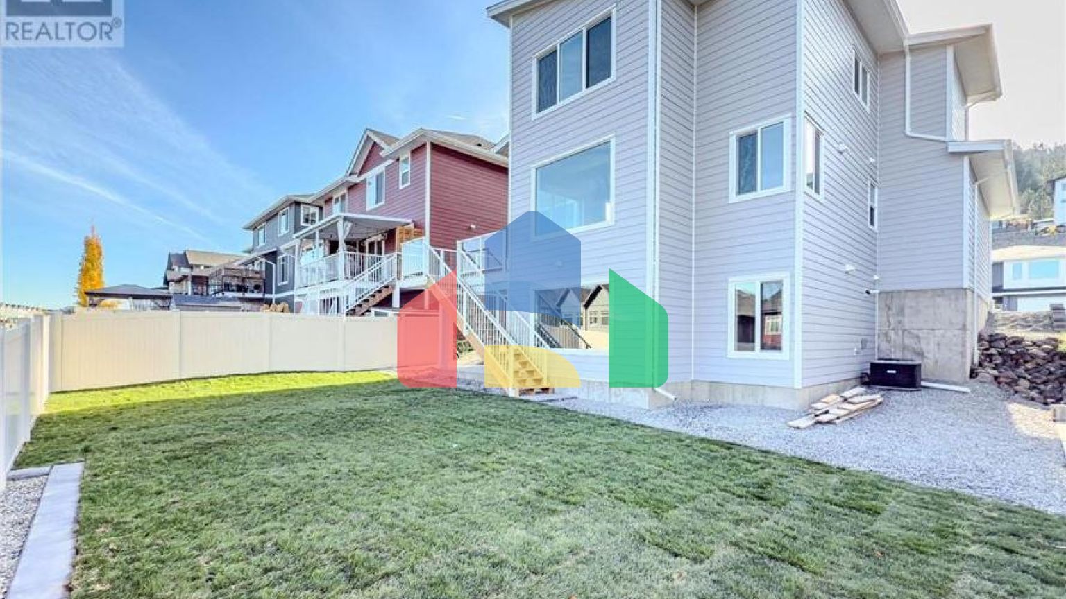 Residential - Single Family Home - Kamloops, Canada - Canada