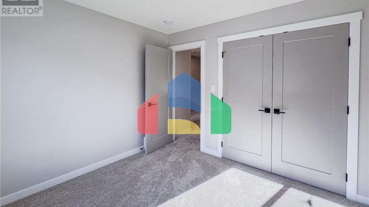 Residential - Single Family Home - Kamloops, Canada - Canada