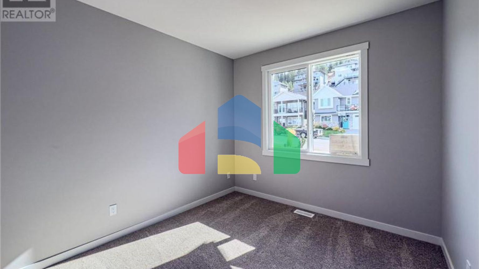 Residential - Single Family Home - Kamloops, Canada - Canada