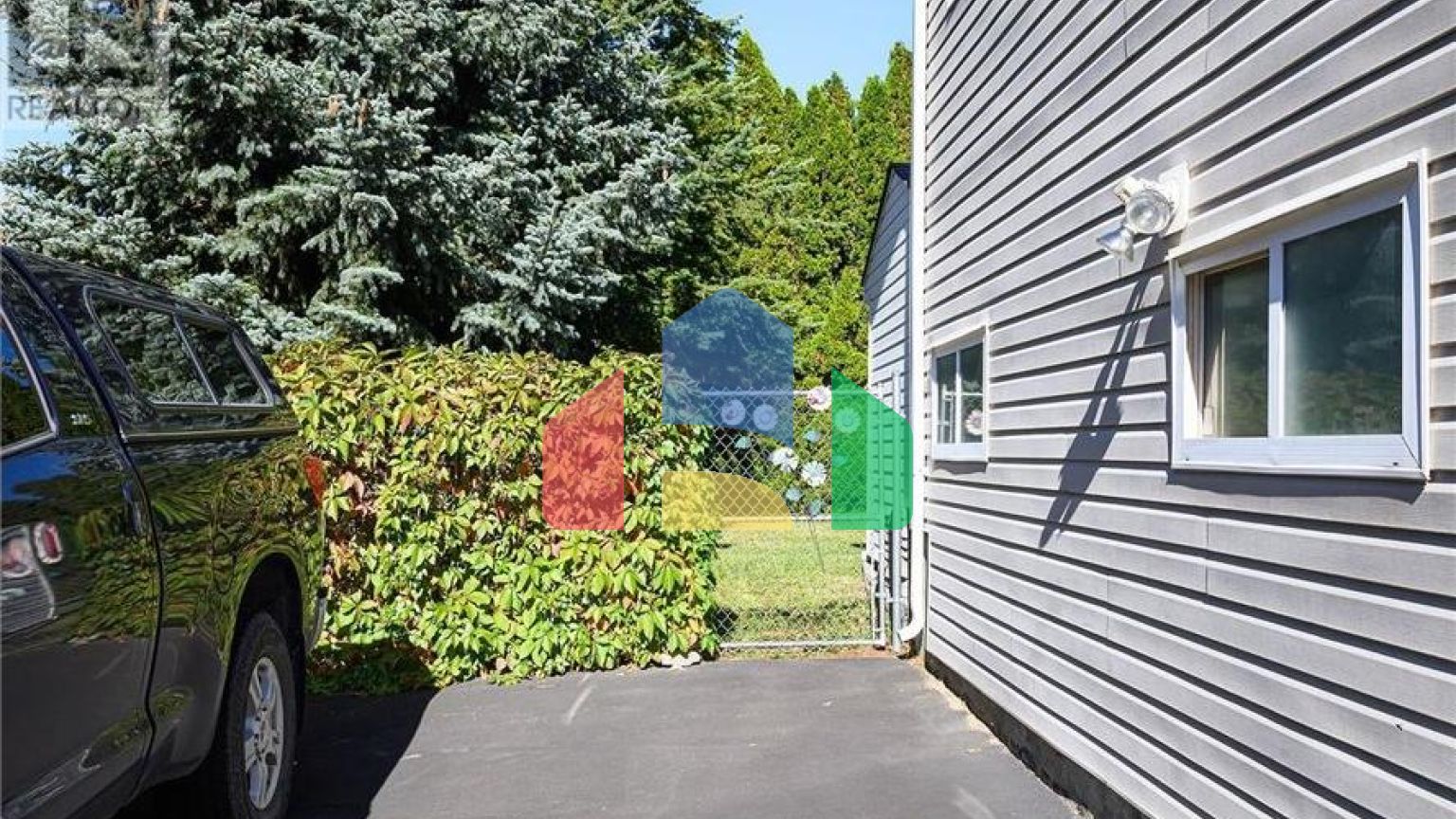 Residential - Single Family Home - Kamloops, Canada - Canada