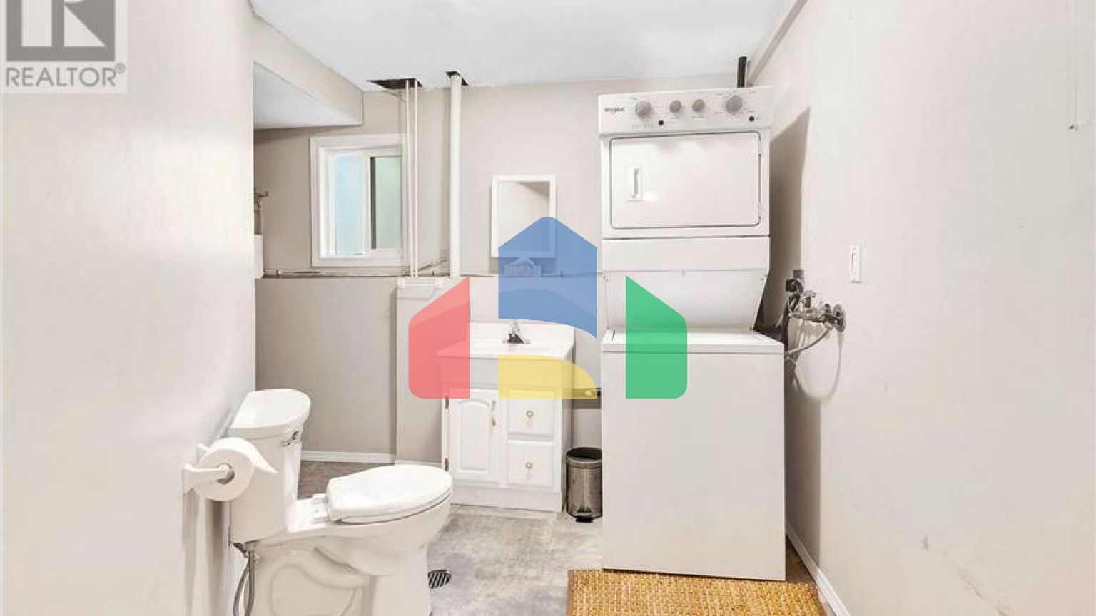 Residential - Single Family Home - Kamloops, Canada - Canada