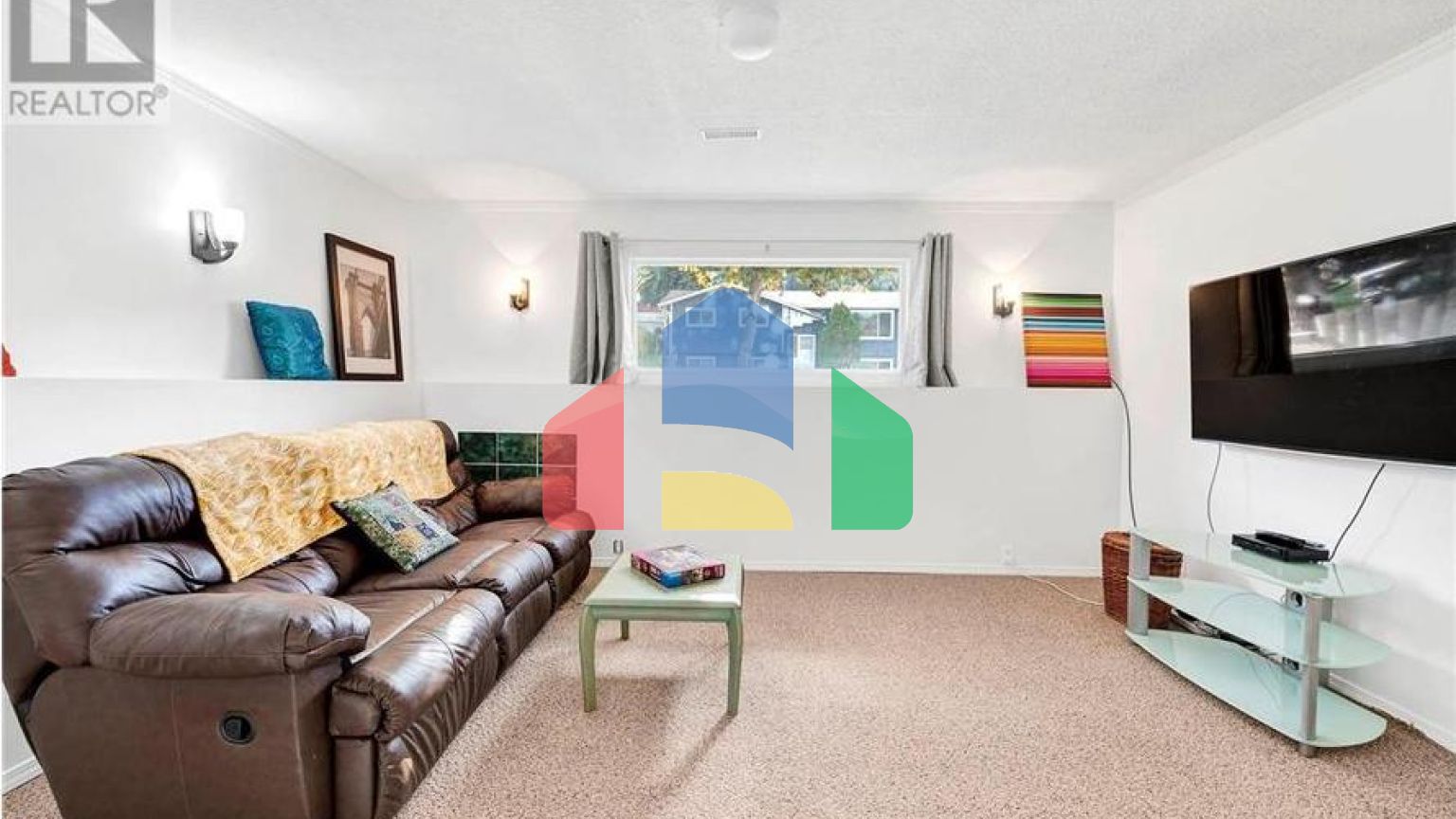 Residential - Single Family Home - Kamloops, Canada - Canada