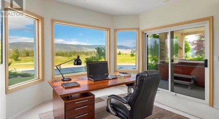 Residential - Single Family Home - Kelowna, Canada - Canada