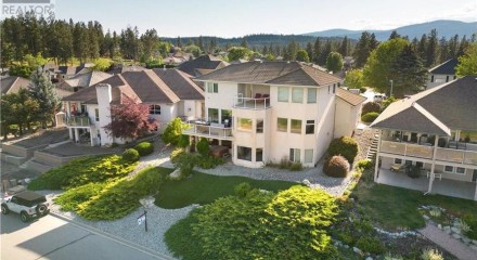 Residential - Single Family Home - Kelowna, Canada - Canada