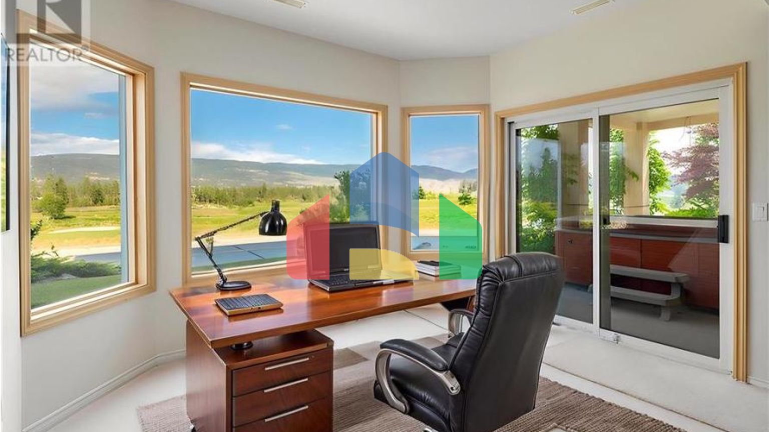 Residential - Single Family Home - Kelowna, Canada - Canada