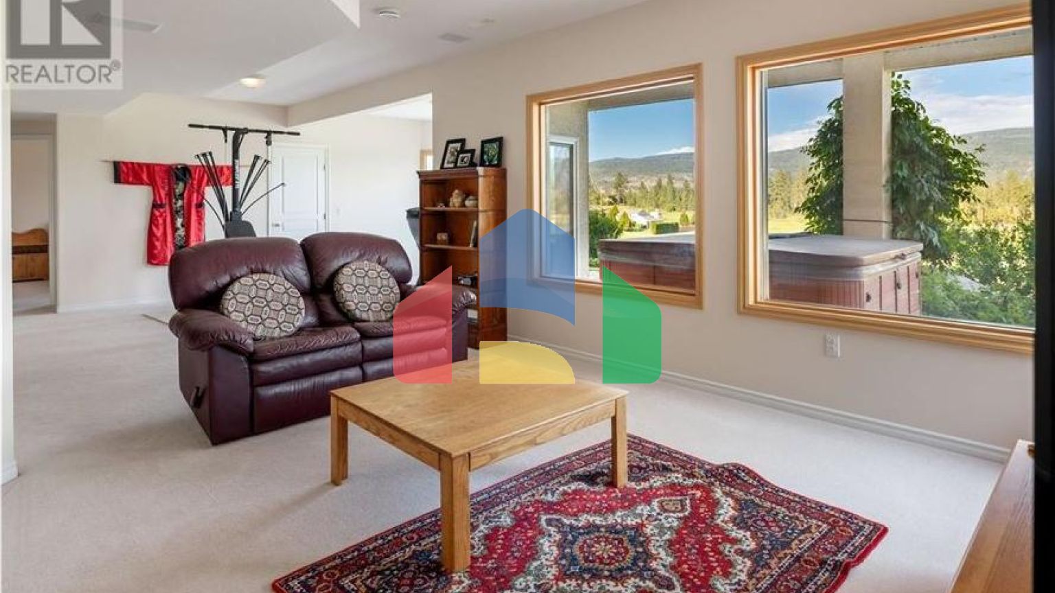 Residential - Single Family Home - Kelowna, Canada - Canada