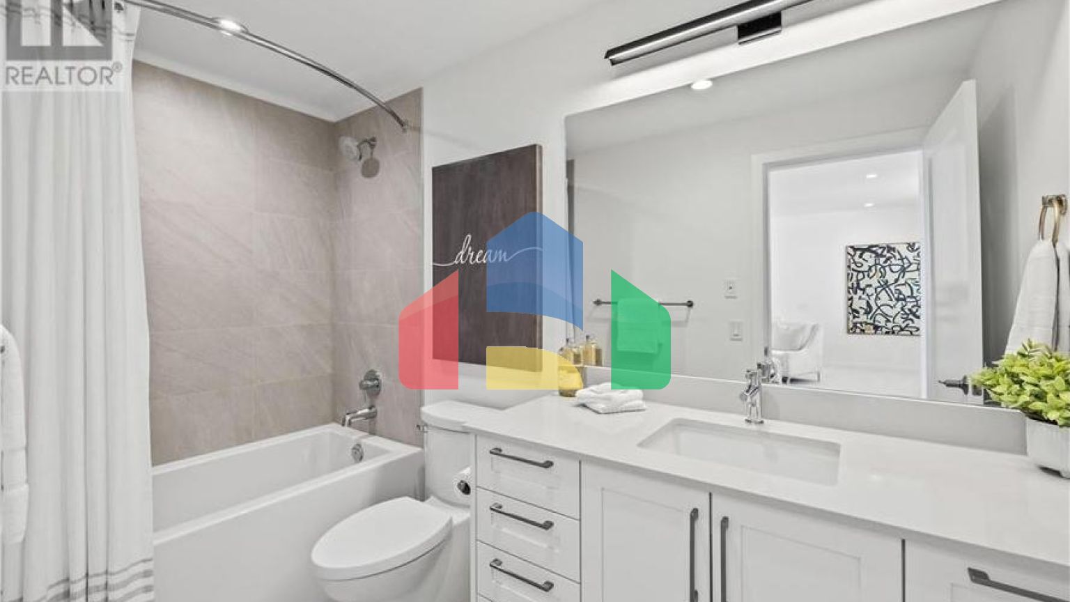 Residential - Townhouse - Kelowna, Canada - Canada