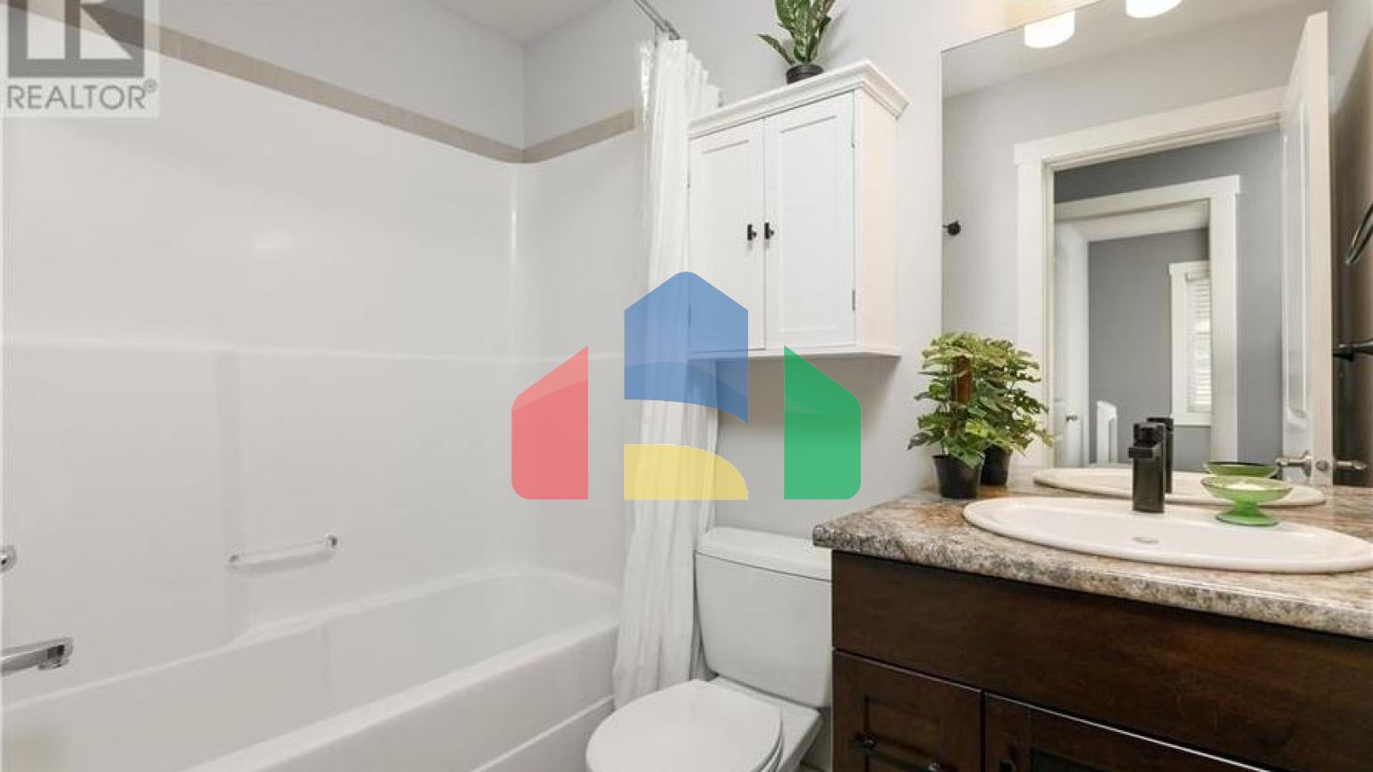 Residential - Condo/Apartment - Kelowna, Canada - Canada