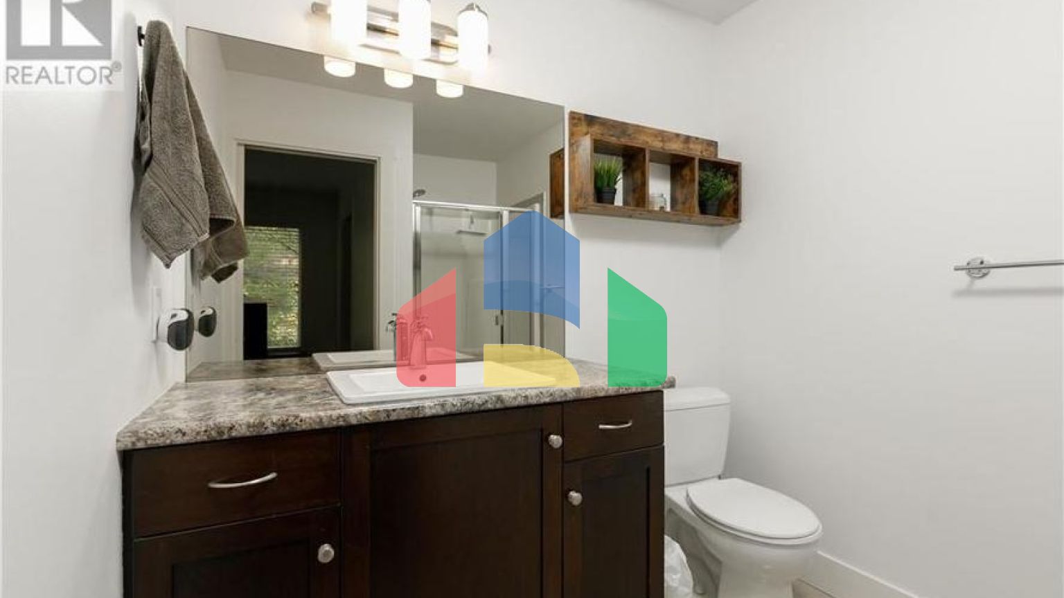 Residential - Condo/Apartment - Kelowna, Canada - Canada