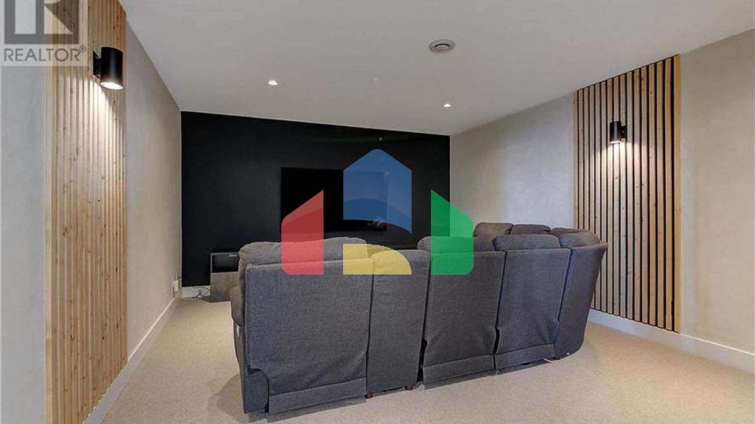 Residential - Single Family Home - Kelowna, Canada - Canada