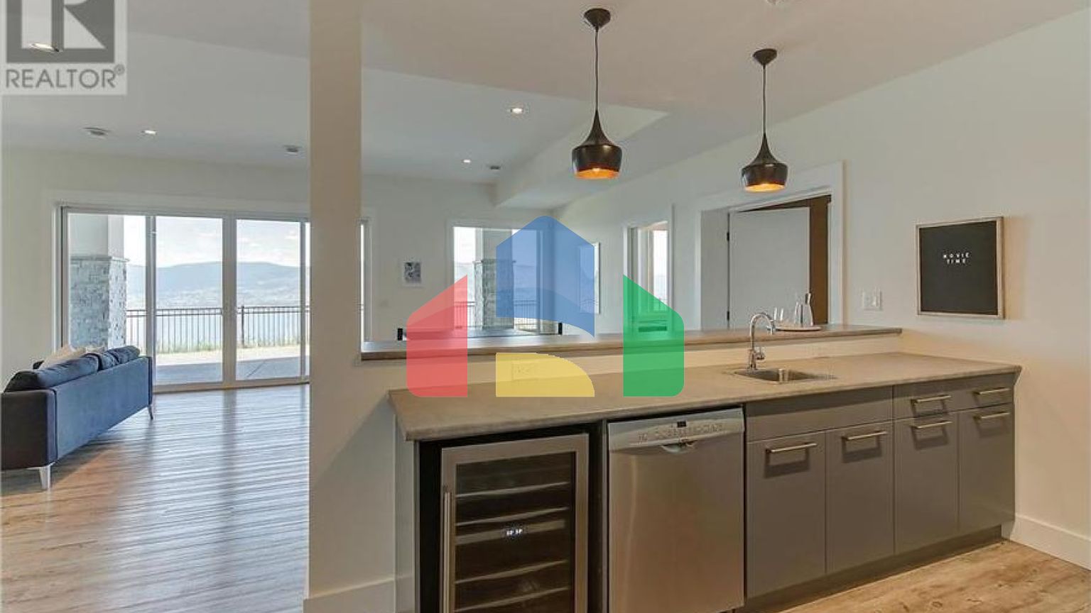 Residential - Single Family Home - Kelowna, Canada - Canada