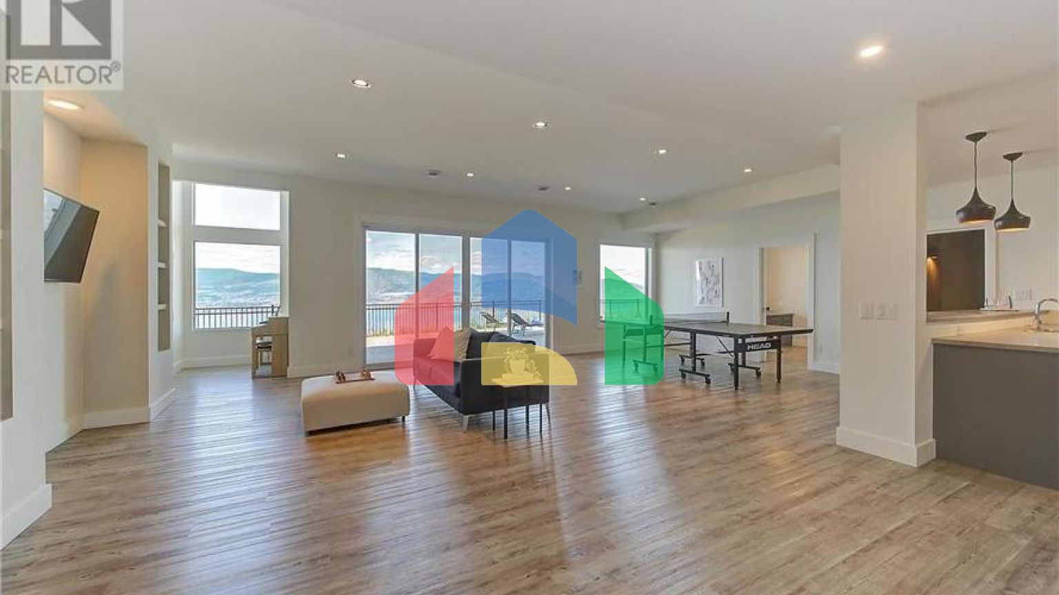 Residential - Single Family Home - Kelowna, Canada - Canada