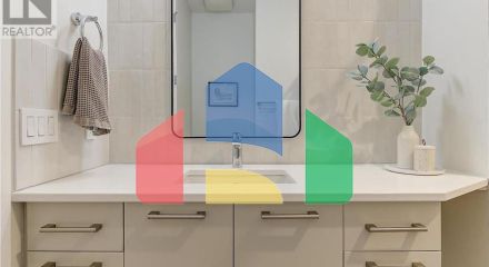 Residential - Single Family Home - Kelowna, Canada - Canada