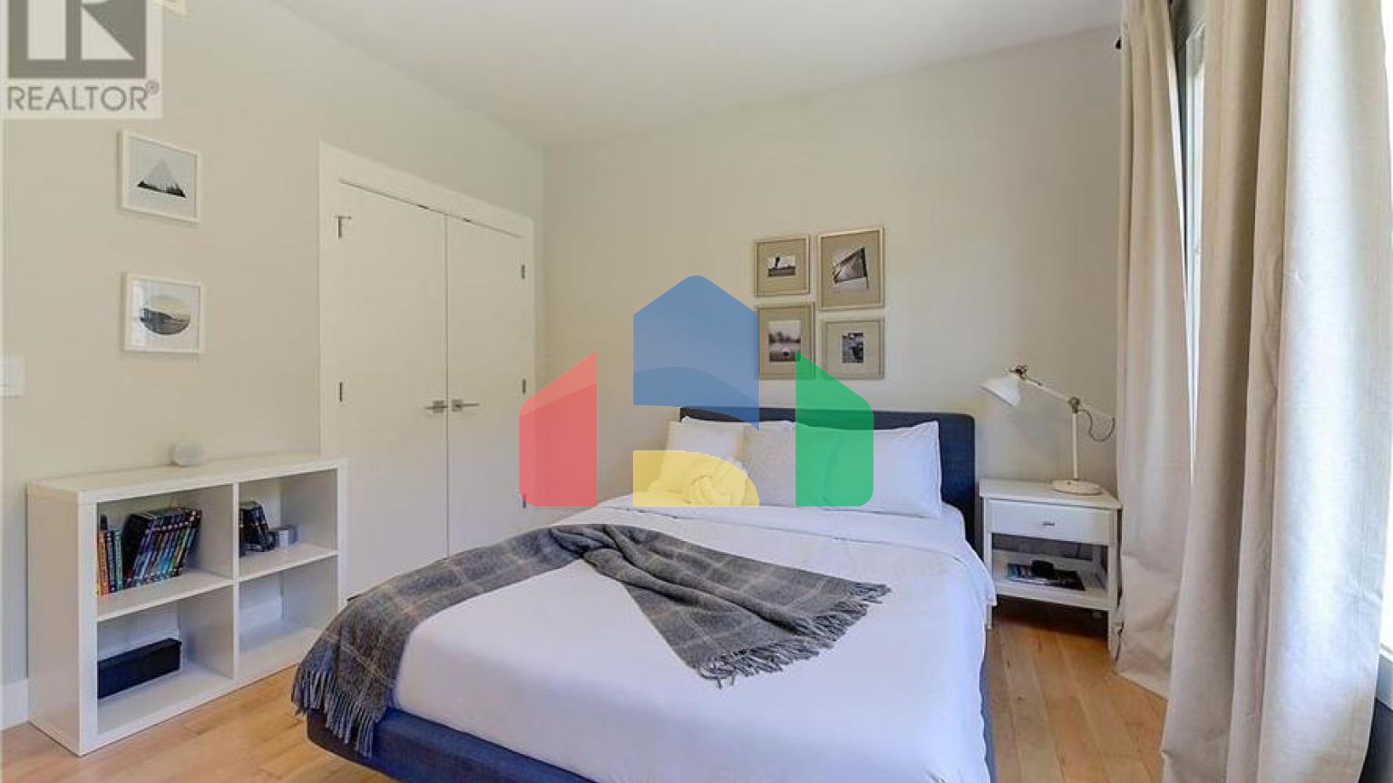 Residential - Single Family Home - Kelowna, Canada - Canada