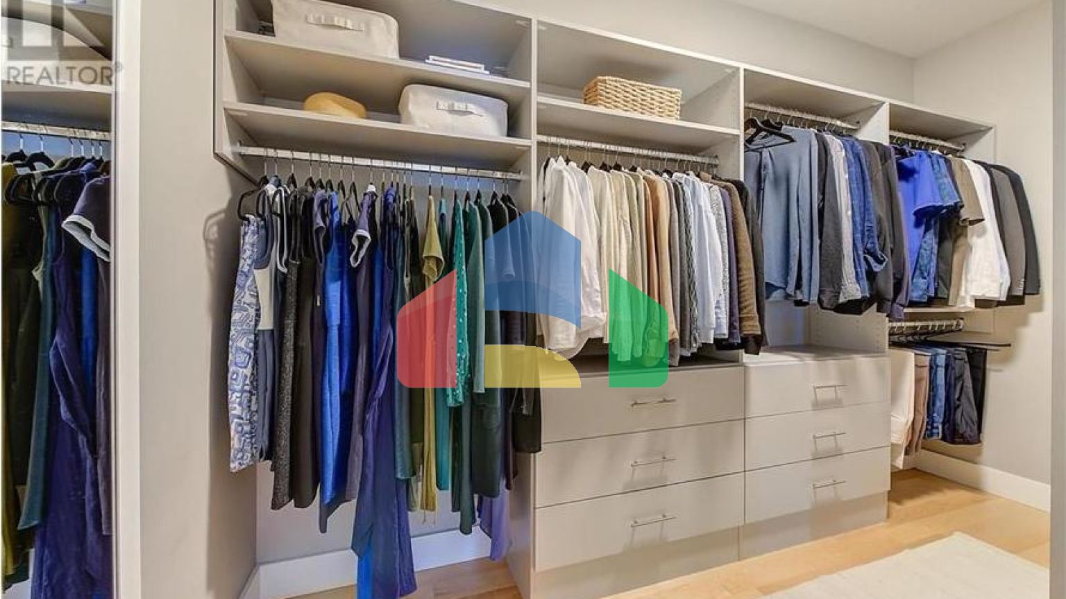 Residential - Single Family Home - Kelowna, Canada - Canada