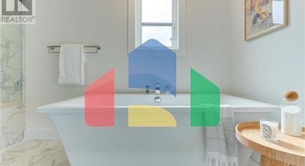 Residential - Single Family Home - Kelowna, Canada - Canada