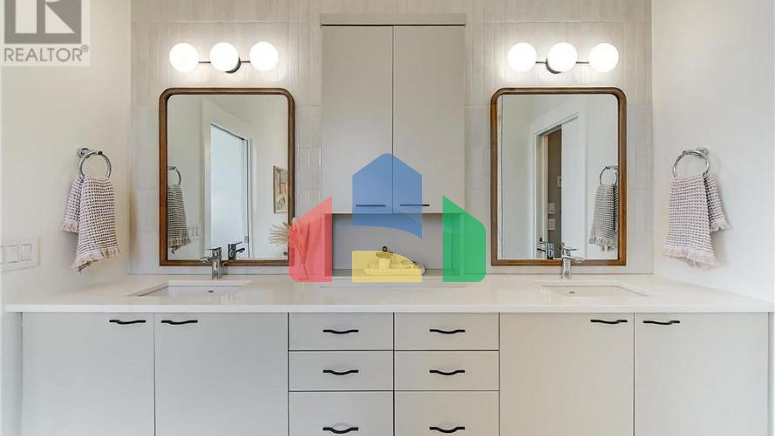 Residential - Single Family Home - Kelowna, Canada - Canada