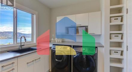 Residential - Single Family Home - Kelowna, Canada - Canada