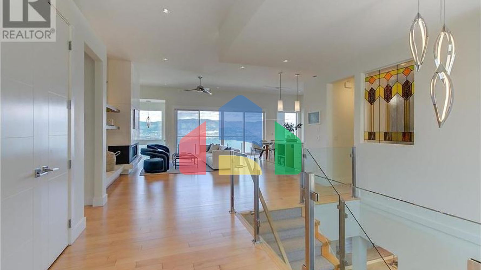 Residential - Single Family Home - Kelowna, Canada - Canada