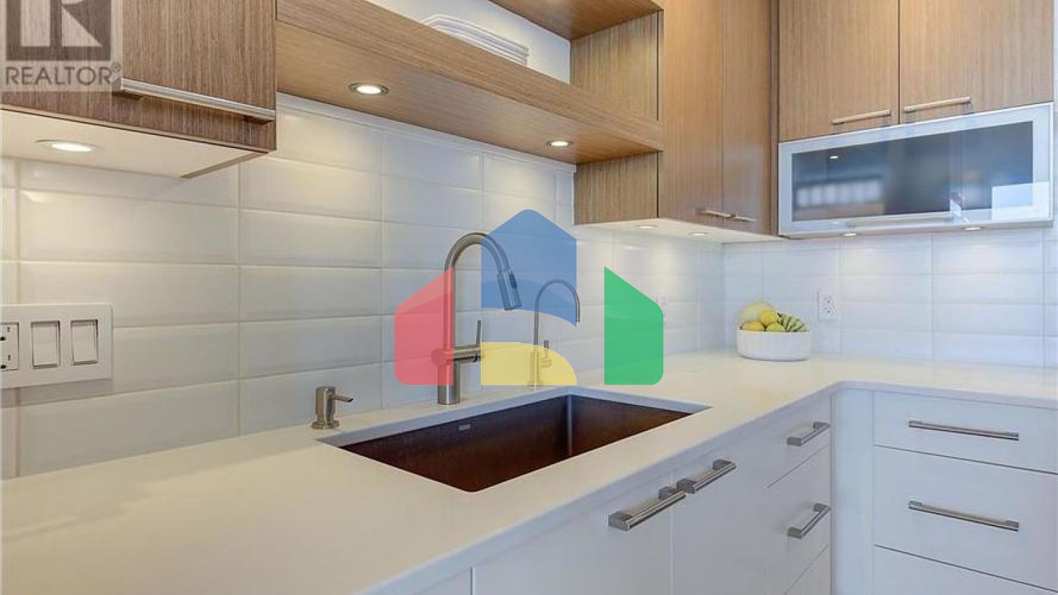 Residential - Single Family Home - Kelowna, Canada - Canada