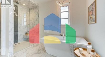 Residential - Single Family Home - Kelowna, Canada - Canada